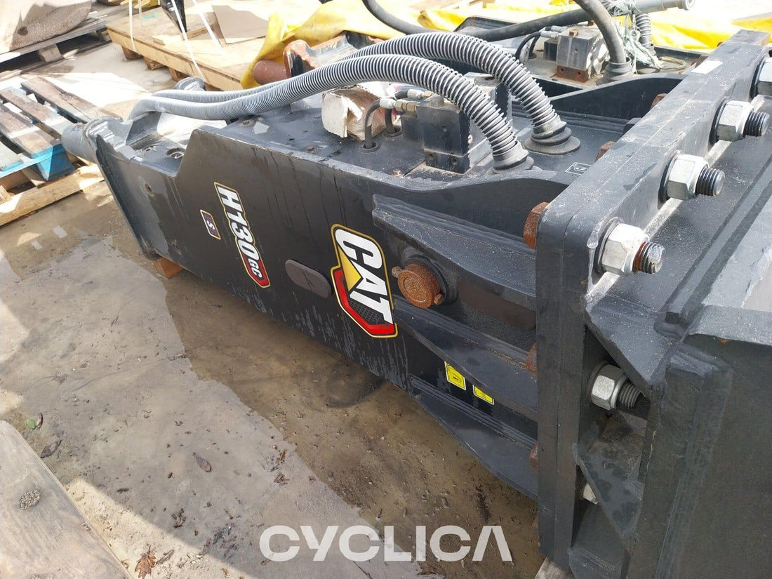 CATERPILLAR H130 2021 de ocasión - vista 1 | maquinaria usada Toledo