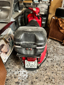 Vespa GT 160 Clásica Roja – 161 cc – Años 70 – Colección o Uso Recreativo