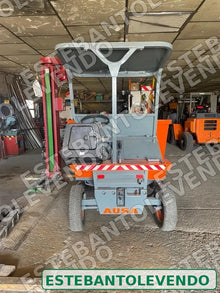 AUSA 150D vista lateral izquierda obra — ESTEBANTOLEVENDO