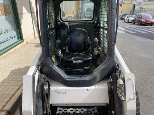 Minicargadora Bobcat S450 2018 matriculada con cuchara - imagen 2