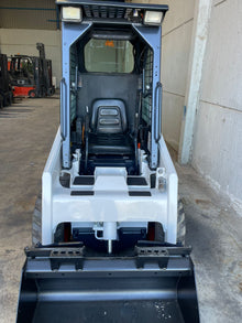Minicargadora Bobcat S70 2019 compacta con cuchara - imagen 4
