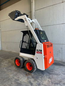 Minicargadora Bobcat S70 2019 compacta con cuchara - imagen 5