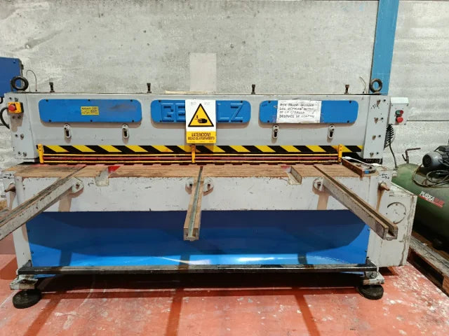 Lote industrial: cizalla Beyeler + plegadora hidráulica Ajial para chapa y metal