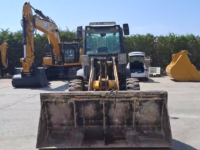 CASE/NEW HOLLAND W80C 2018 de ocasión - vista 1 | maquinaria usada Toledo